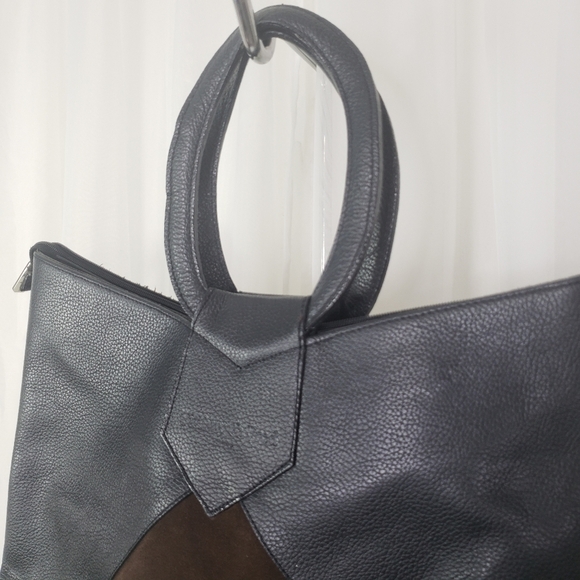 Tiffany & Fred Paris black pebbled leather brown suede handbag - Picture 3 of 10